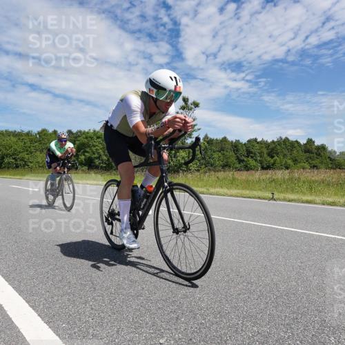 21.06.2026 - Viking Triathlon Michael Burmester http://msf.ph/oto/9875463 21.06.2026 13:07:08 Radfahren 59, 59, 321, 345, 369, 564 meine-sportfotos.de