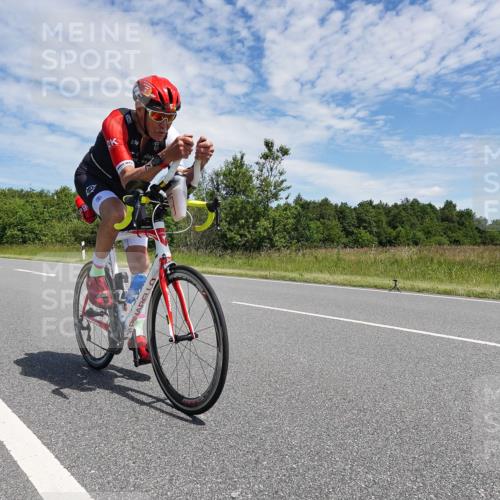 21.06.2026 - Viking Triathlon Michael Burmester http://msf.ph/oto/9875483 21.06.2026 13:07:30 Radfahren 70, 345 meine-sportfotos.de