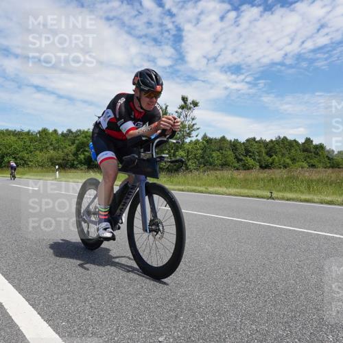 21.06.2026 - Viking Triathlon Michael Burmester http://msf.ph/oto/9875499 21.06.2026 13:07:49 Radfahren 329, 538, 577, 650 meine-sportfotos.de
