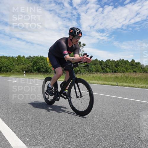 21.06.2026 - Viking Triathlon Michael Burmester http://msf.ph/oto/9875514 21.06.2026 13:08:27 Radfahren 134, 158, 182, 183, 324, 325, 398, 399, 505 meine-sportfotos.de