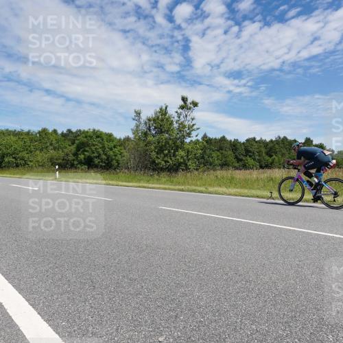 21.06.2026 - Viking Triathlon Michael Burmester http://msf.ph/oto/9875561 21.06.2026 13:09:14 Radfahren 135, 504, 656 meine-sportfotos.de