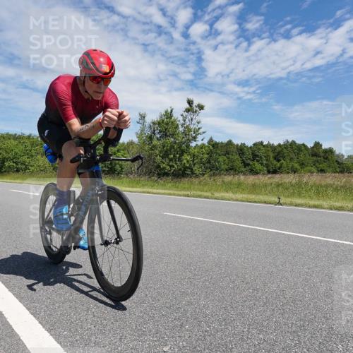 21.06.2026 - Viking Triathlon Michael Burmester http://msf.ph/oto/9875710 21.06.2026 13:10:55 Radfahren 258, 306 meine-sportfotos.de