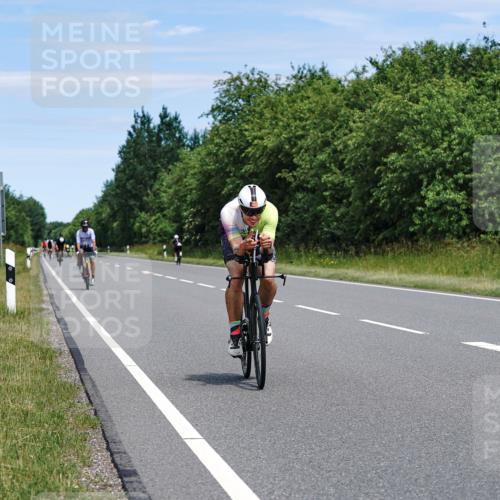 21.06.2026 - Viking Triathlon Michael Burmester http://msf.ph/oto/9875723 21.06.2026 12:52:44 Radfahren 75, 118, 269, 275, 302, 382, 460, 484, 490 meine-sportfotos.de