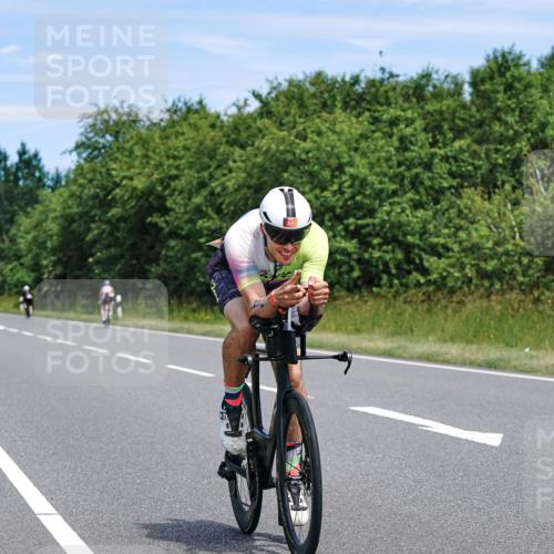 21.06.2026 - Viking Triathlon Michael Burmester http://msf.ph/oto/9875728 21.06.2026 12:52:44 Radfahren 75, 118, 269, 275, 302, 382, 460, 484, 490 meine-sportfotos.de