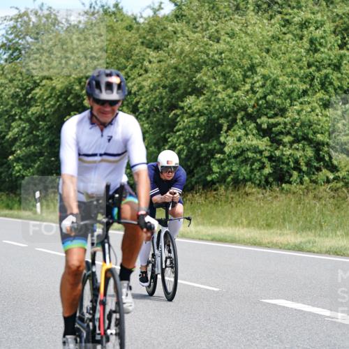 21.06.2026 - Viking Triathlon Michael Burmester http://msf.ph/oto/9875752 21.06.2026 12:52:48 Radfahren 24, 224, 269, 275, 302, 382, 460, 484, 490 meine-sportfotos.de