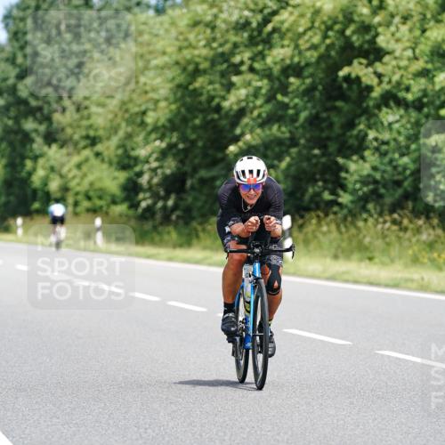 21.06.2026 - Viking Triathlon Michael Burmester http://msf.ph/oto/9875808 21.06.2026 12:53:02 Radfahren 24, 84, 97, 224, 269, 305, 382, 484, 618 meine-sportfotos.de