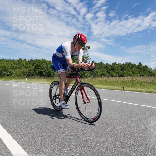 21.06.2026 - Viking Triathlon Michael Burmester http://msf.ph/oto/9875809 21.06.2026 13:11:44 Radfahren 494, 534 meine-sportfotos.de