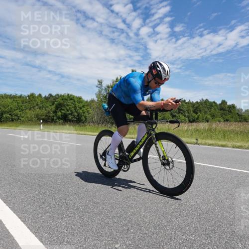 21.06.2026 - Viking Triathlon Michael Burmester http://msf.ph/oto/9875849 21.06.2026 13:12:39 Radfahren 52, 257 meine-sportfotos.de