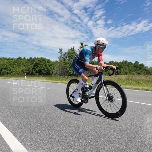 21.06.2026 - Viking Triathlon Michael Burmester http://msf.ph/oto/9875925 21.06.2026 13:14:06 Radfahren 124 meine-sportfotos.de