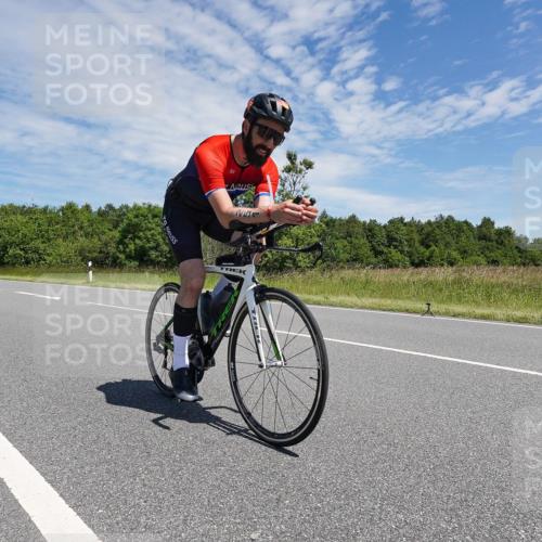21.06.2026 - Viking Triathlon Michael Burmester http://msf.ph/oto/9875948 21.06.2026 13:14:47 Radfahren 251, 366 meine-sportfotos.de