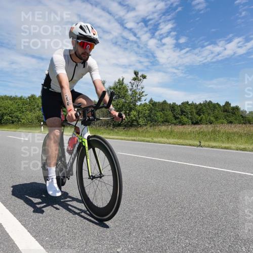 21.06.2026 - Viking Triathlon Michael Burmester http://msf.ph/oto/9875966 21.06.2026 13:14:57 Radfahren 105, 251, 366 meine-sportfotos.de