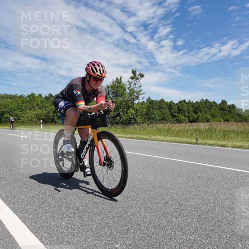 21.06.2026 - Viking Triathlon Michael Burmester http://msf.ph/oto/9876015 21.06.2026 13:15:40 Radfahren 139, 276, 401 meine-sportfotos.de