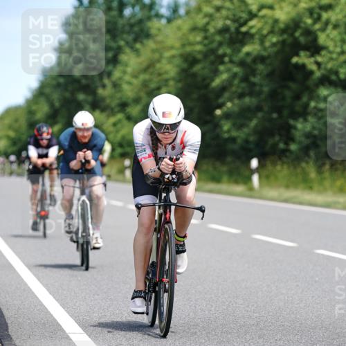 21.06.2026 - Viking Triathlon Michael Burmester http://msf.ph/oto/9876117 21.06.2026 12:54:20 Radfahren 154, 220, 289, 296, 340, 376, 625 meine-sportfotos.de