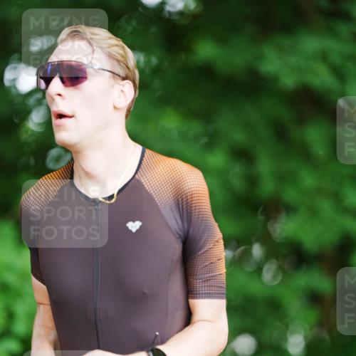 21.06.2026 - 29. Vierlanden-Triathlon LAZAROV Photography http://msf.ph/oto/9876228 21.06.2026 10:42:25 Laufen 305 meine-sportfotos.de