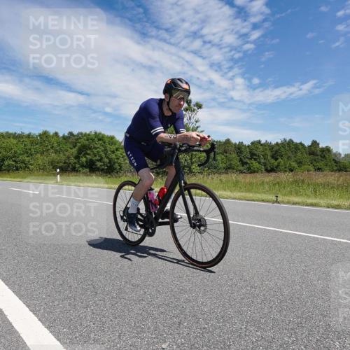 21.06.2026 - Viking Triathlon Michael Burmester http://msf.ph/oto/9876237 21.06.2026 13:20:20 Radfahren 196, 382 meine-sportfotos.de