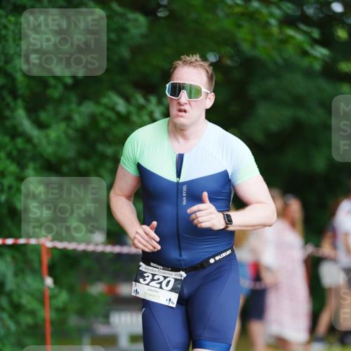 21.06.2026 - 29. Vierlanden-Triathlon LAZAROV Photography http://msf.ph/oto/9876272 21.06.2026 10:42:51 Laufen 2026, 320, 14 meine-sportfotos.de