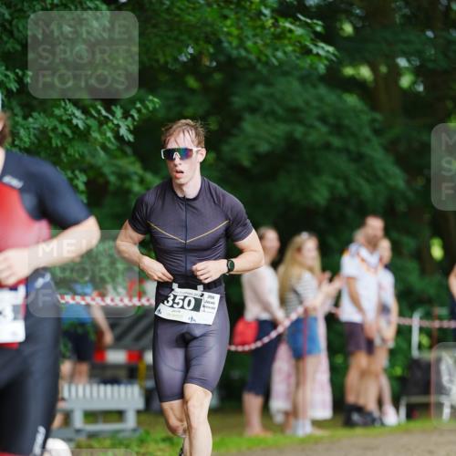 21.06.2026 - 29. Vierlanden-Triathlon LAZAROV Photography http://msf.ph/oto/9876283 21.06.2026 10:42:58 Laufen 350, 350 meine-sportfotos.de