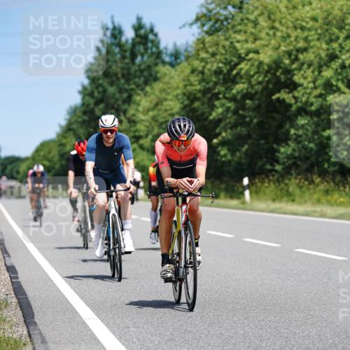21.06.2026 - Viking Triathlon Michael Burmester http://msf.ph/oto/9876288 21.06.2026 12:55:00 Radfahren 45, 188, 241, 282, 327, 386, 495, 541, 578, 658 meine-sportfotos.de