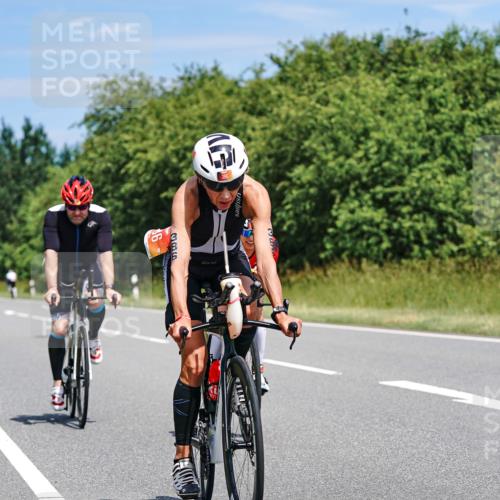 21.06.2026 - Viking Triathlon Michael Burmester http://msf.ph/oto/9876319 21.06.2026 12:55:02 Radfahren 45, 116, 188, 241, 282, 327, 386, 495, 541, 578, 658 meine-sportfotos.de