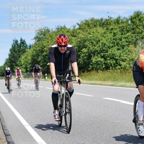 21.06.2026 - Viking Triathlon Michael Burmester http://msf.ph/oto/9876326 21.06.2026 12:55:02 Radfahren 45, 116, 188, 241, 282, 327, 386, 495, 541, 578, 658 meine-sportfotos.de