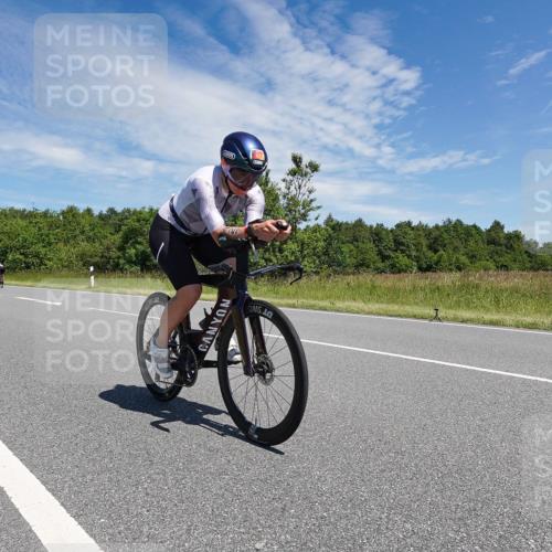 21.06.2026 - Viking Triathlon Michael Burmester http://msf.ph/oto/9876368 21.06.2026 13:24:44 Radfahren 335 meine-sportfotos.de