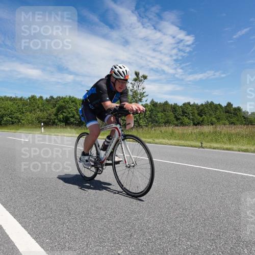 21.06.2026 - Viking Triathlon Michael Burmester http://msf.ph/oto/9876412 21.06.2026 13:25:26 Radfahren 646, 646 meine-sportfotos.de