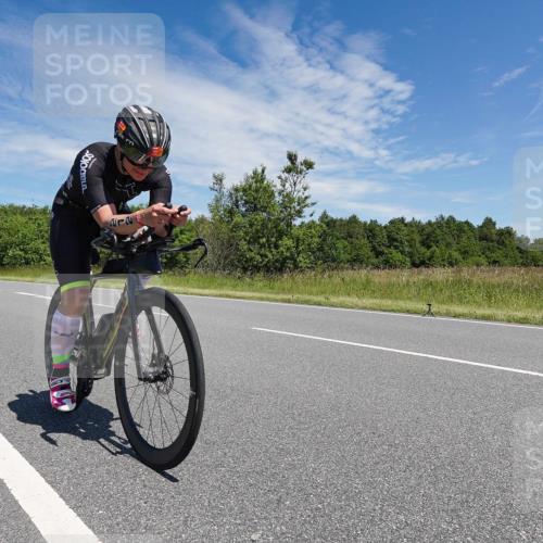 21.06.2026 - Viking Triathlon Michael Burmester http://msf.ph/oto/9876437 21.06.2026 13:26:00 Radfahren  meine-sportfotos.de