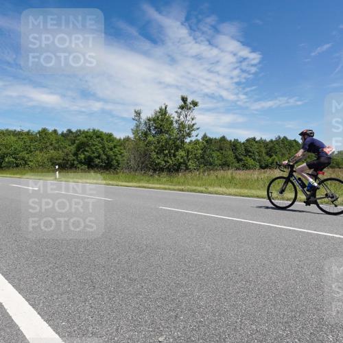 21.06.2026 - Viking Triathlon Michael Burmester http://msf.ph/oto/9876449 21.06.2026 13:26:09 Radfahren 542 meine-sportfotos.de