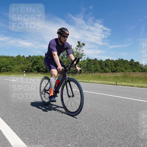 21.06.2026 - Viking Triathlon Michael Burmester http://msf.ph/oto/9876536 21.06.2026 13:28:41 Radfahren  meine-sportfotos.de