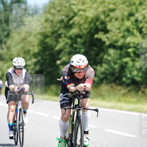 21.06.2026 - Viking Triathlon Michael Burmester http://msf.ph/oto/9876548 21.06.2026 12:56:06 Radfahren 33, 56, 56, 172, 206, 287 meine-sportfotos.de