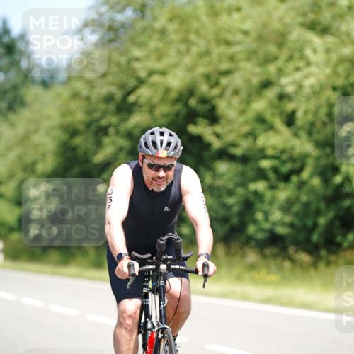 21.06.2026 - Viking Triathlon Michael Burmester http://msf.ph/oto/9876604 21.06.2026 12:56:20 Radfahren 33, 113, 137, 255, 287, 357, 489 meine-sportfotos.de