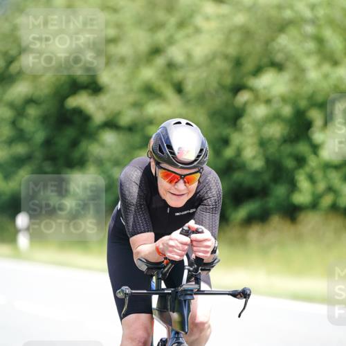 21.06.2026 - Viking Triathlon Michael Burmester http://msf.ph/oto/9876667 21.06.2026 12:56:29 Radfahren 33, 113, 137, 255, 357, 489 meine-sportfotos.de