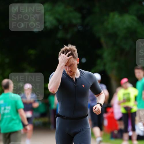 21.06.2026 - 29. Vierlanden-Triathlon LAZAROV Photography http://msf.ph/oto/9876707 21.06.2026 10:47:28 Laufen  meine-sportfotos.de