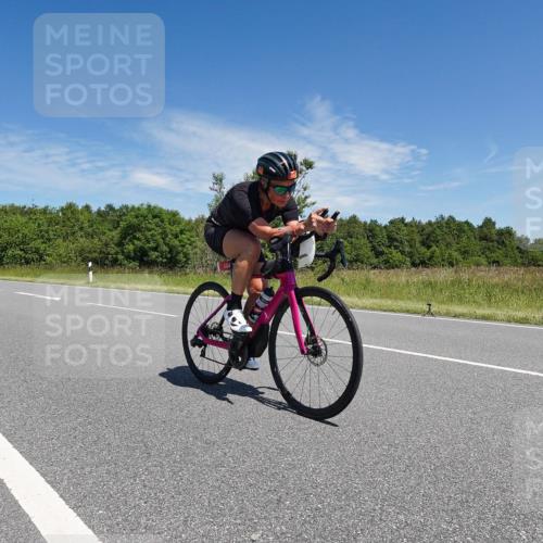 21.06.2026 - Viking Triathlon Michael Burmester http://msf.ph/oto/9876721 21.06.2026 13:36:42 Radfahren 564 meine-sportfotos.de