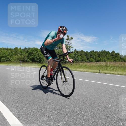 21.06.2026 - Viking Triathlon Michael Burmester http://msf.ph/oto/9876794 21.06.2026 13:40:32 Radfahren  meine-sportfotos.de