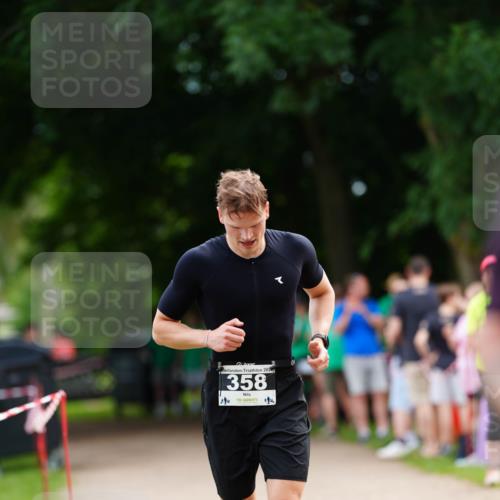 21.06.2026 - 29. Vierlanden-Triathlon LAZAROV Photography http://msf.ph/oto/9876817 21.06.2026 10:49:03 Laufen 202, 358 meine-sportfotos.de