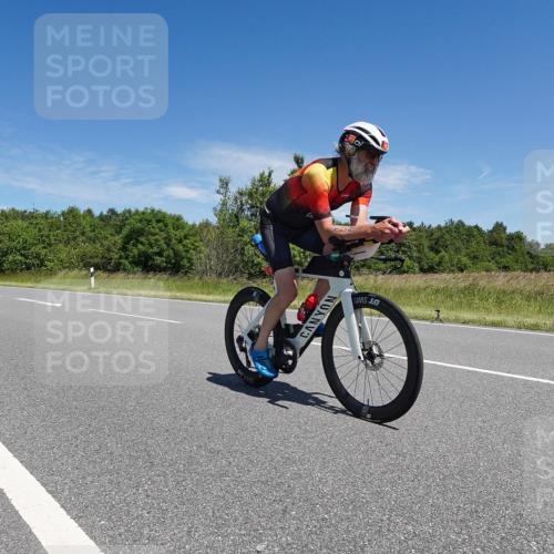 21.06.2026 - Viking Triathlon Michael Burmester http://msf.ph/oto/9876842 21.06.2026 13:42:15 Radfahren  meine-sportfotos.de