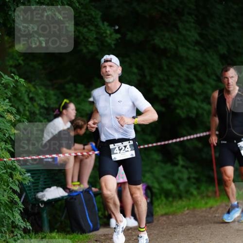 21.06.2026 - 29. Vierlanden-Triathlon LAZAROV Photography http://msf.ph/oto/9876873 21.06.2026 10:49:54 Laufen 12, 424 meine-sportfotos.de