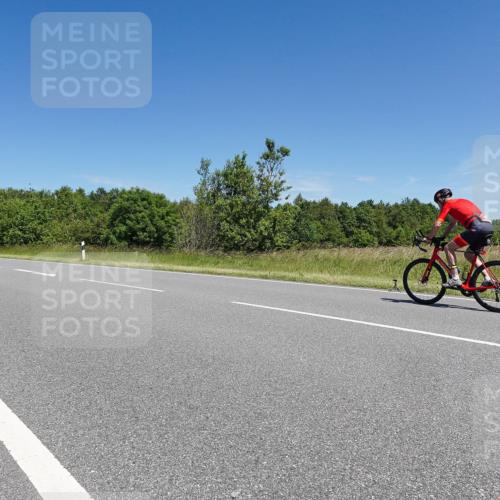 21.06.2026 - Viking Triathlon Michael Burmester http://msf.ph/oto/9876947 21.06.2026 13:57:25 Radfahren  meine-sportfotos.de