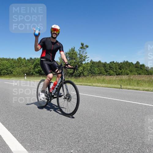 21.06.2026 - Viking Triathlon Michael Burmester http://msf.ph/oto/9876963 21.06.2026 14:01:18 Radfahren  meine-sportfotos.de