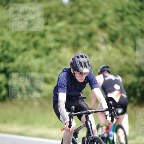 21.06.2026 - Viking Triathlon Michael Burmester http://msf.ph/oto/9876999 21.06.2026 12:58:25 Radfahren 60, 96, 96, 167, 244, 298, 562, 646 meine-sportfotos.de