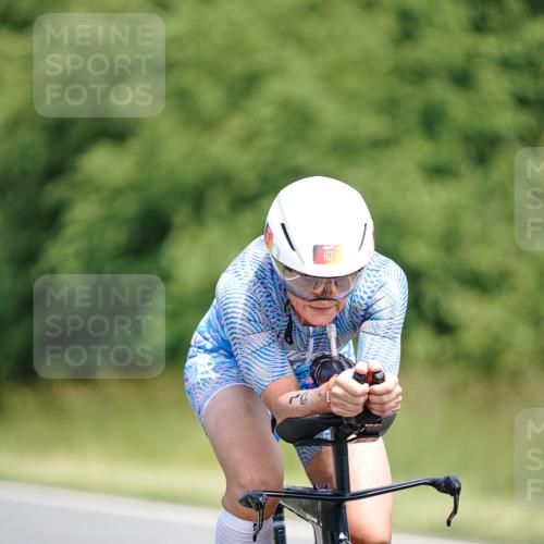 21.06.2026 - Viking Triathlon Michael Burmester http://msf.ph/oto/9877035 21.06.2026 12:58:33 Radfahren 60, 96, 167, 244, 298, 450, 562, 646 meine-sportfotos.de