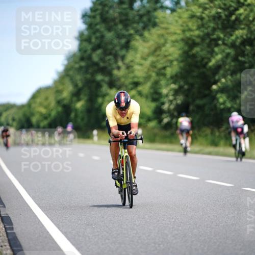 21.06.2026 - Viking Triathlon Michael Burmester http://msf.ph/oto/9877044 21.06.2026 12:58:45 Radfahren 60, 127, 298, 450, 528, 557 meine-sportfotos.de