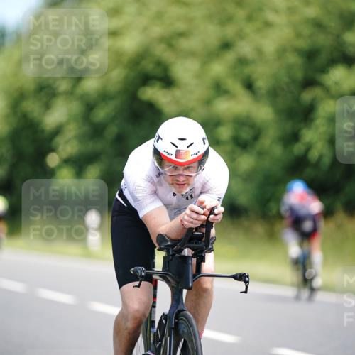 21.06.2026 - Viking Triathlon Michael Burmester http://msf.ph/oto/9877132 21.06.2026 12:59:23 Radfahren 493, 640 meine-sportfotos.de
