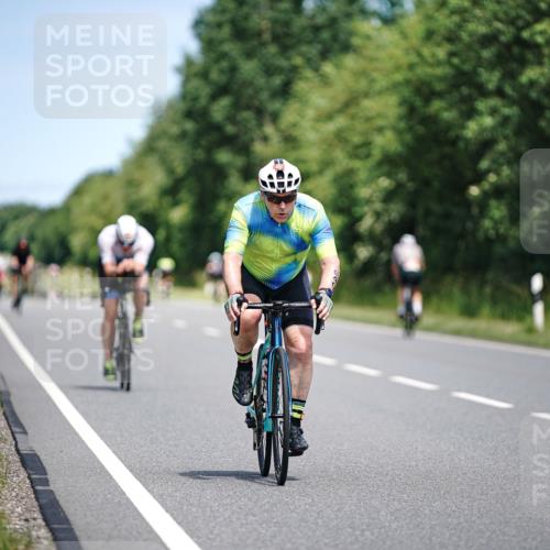 21.06.2026 - Viking Triathlon Michael Burmester http://msf.ph/oto/9877162 21.06.2026 12:59:34 Radfahren 337, 493, 640 meine-sportfotos.de