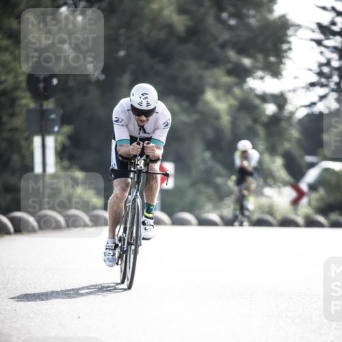 21.06.2026 - 29. Vierlanden-Triathlon H.Heesch http://msf.ph/oto/9877202 21.06.2026 09:02:40 Radfahren 122, 195 meine-sportfotos.de