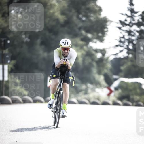 21.06.2026 - 29. Vierlanden-Triathlon H.Heesch http://msf.ph/oto/9877242 21.06.2026 09:02:44 Radfahren 122, 195 meine-sportfotos.de