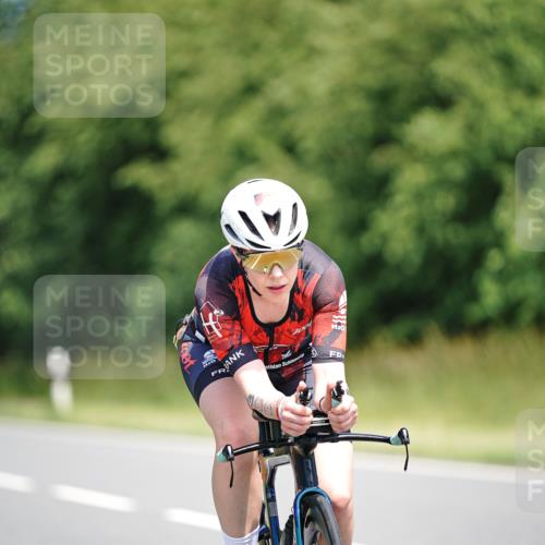 21.06.2026 - Viking Triathlon Michael Burmester http://msf.ph/oto/9877280 21.06.2026 13:00:31 Radfahren 363, 458, 539 meine-sportfotos.de