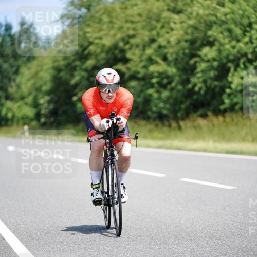 21.06.2026 - Viking Triathlon Michael Burmester http://msf.ph/oto/9877284 21.06.2026 13:00:32 Radfahren 363, 529, 539 meine-sportfotos.de