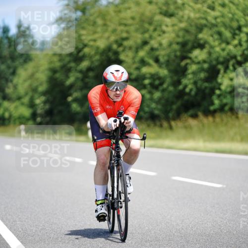 21.06.2026 - Viking Triathlon Michael Burmester http://msf.ph/oto/9877289 21.06.2026 13:00:32 Radfahren 363, 529, 539 meine-sportfotos.de